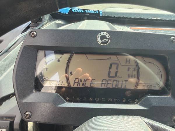 2023 CAN-AM Commander XT - Image 13