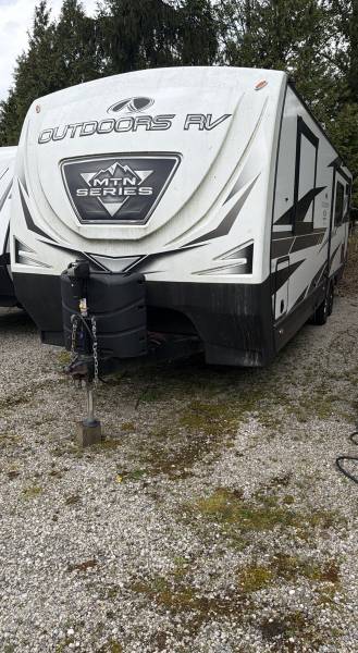 2023 Outdoors RV Blackstone 260KVS - Image 4