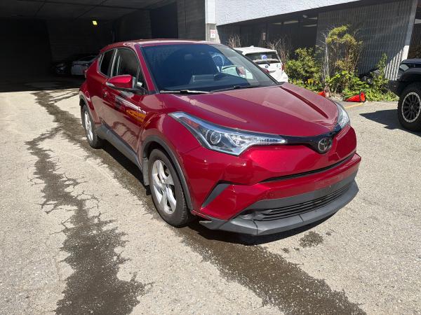 2019 Toyota C-HR LE - Image 8