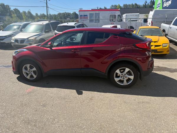 2019 Toyota C-HR LE - Image 3