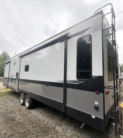 2023 Jayco Jay Flight Bungalow 40 RLTS - Image 4
