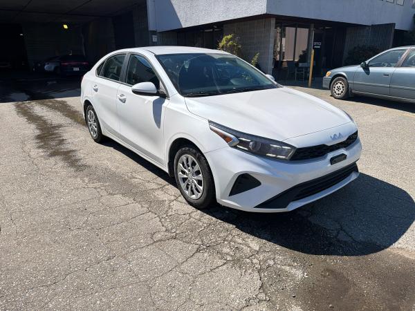 2023 Kia Forte FE - Image 8