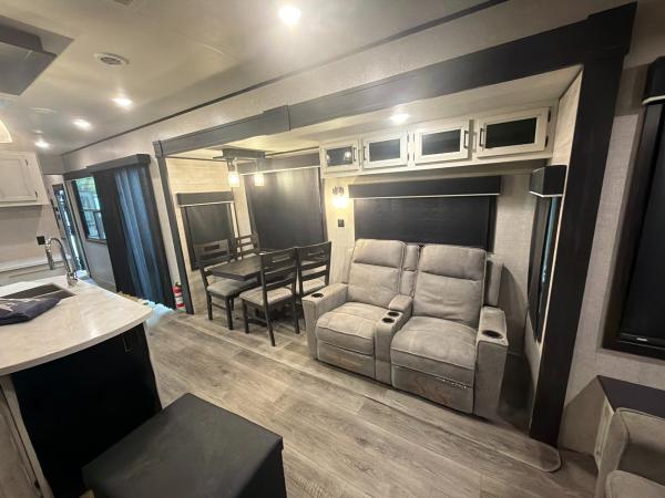 2023 Jayco Jay Flight Bungalow 40 RLTS - Image 10