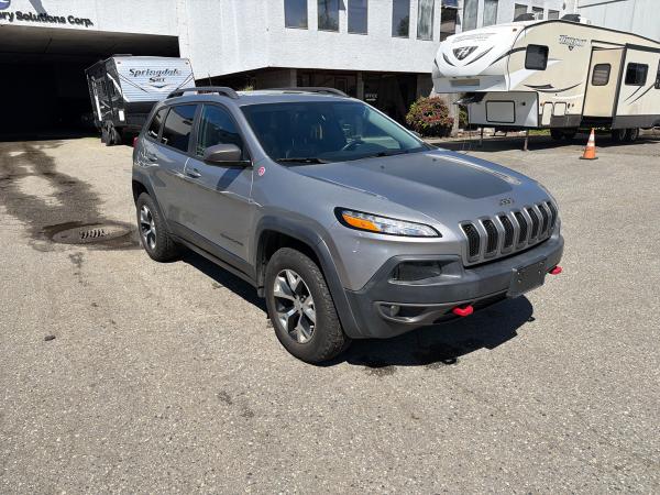2016 Jeep Cherokee Trailhawk - Image 8