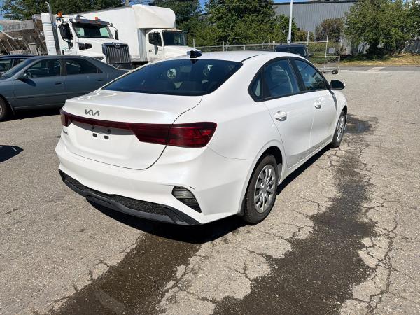 2023 Kia Forte FE - Image 6