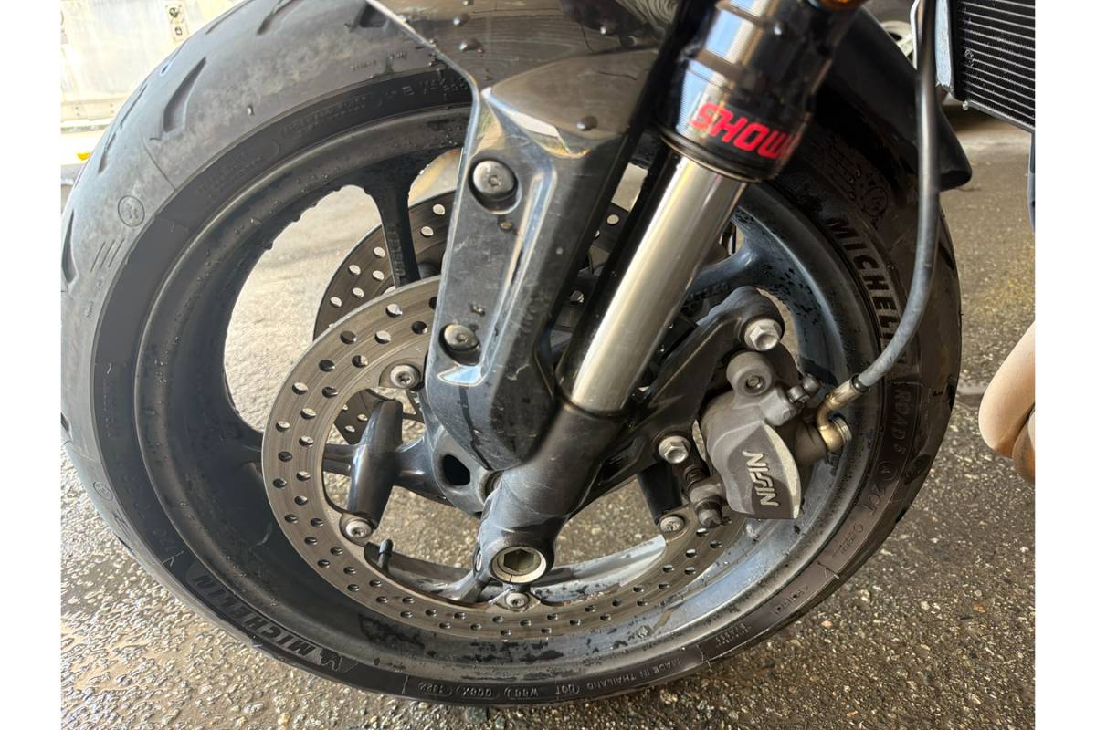 2023 Triumph Trident - Image 13