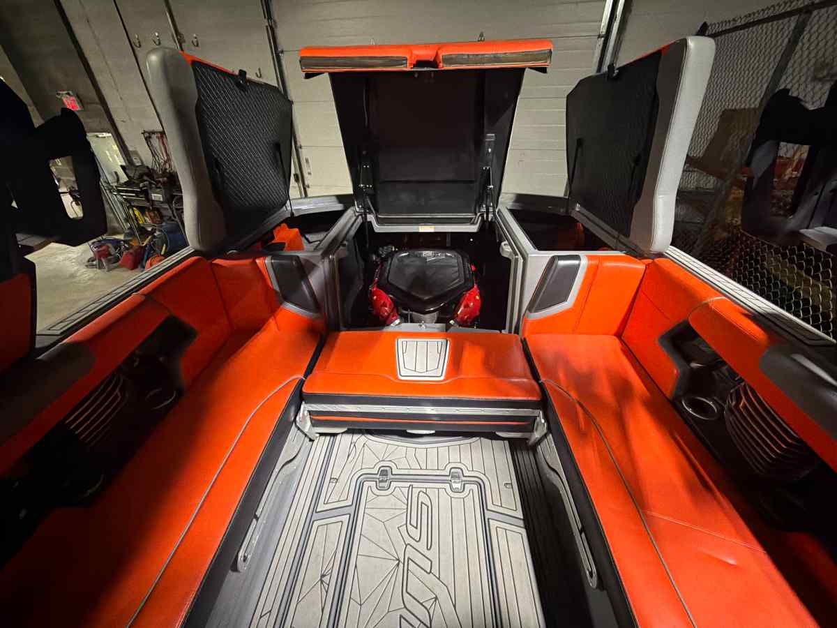 2018 Nautique Super Air G23 - Image 9