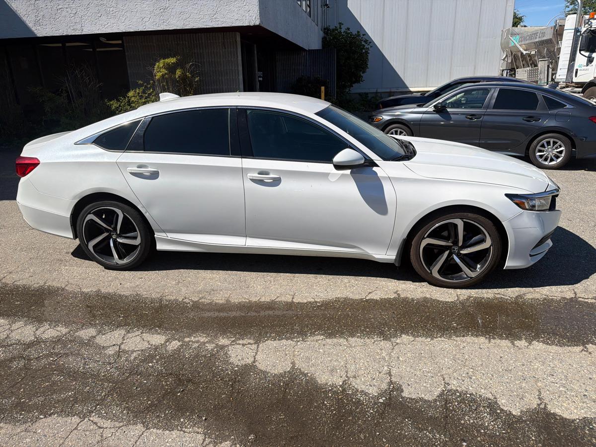 2018 Honda Accord LX - Image 7
