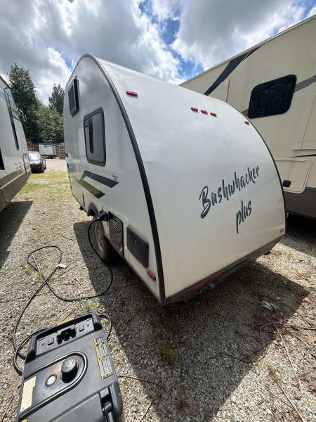 2022 Braxton  Creek Bushwacker Plus 15FK - Image 7