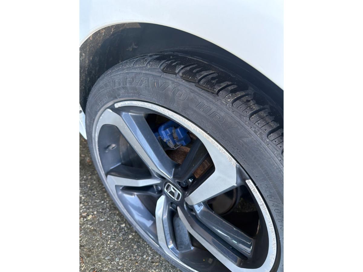 2018 Honda Accord LX - Image 28