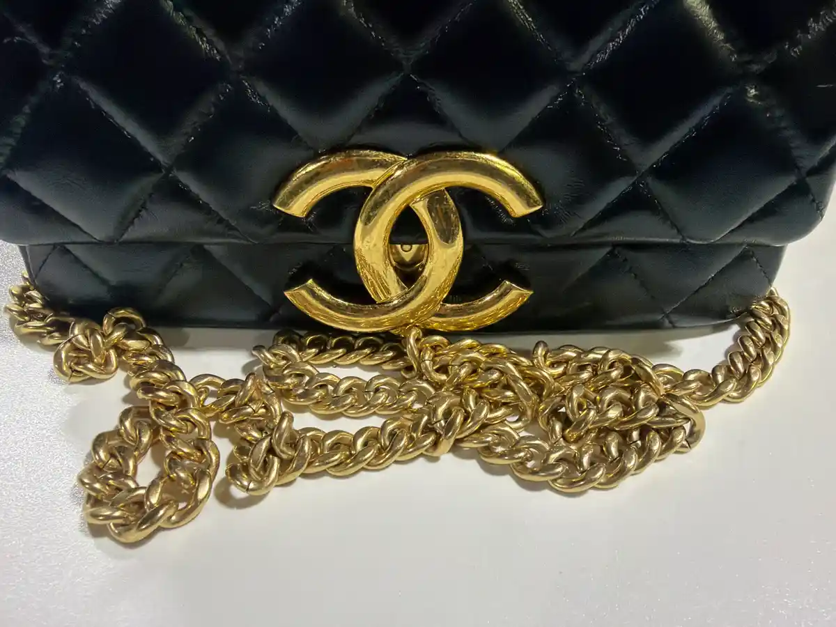 Chanel 23P Mini Flap Black Leather Bag Maxi - Image 4