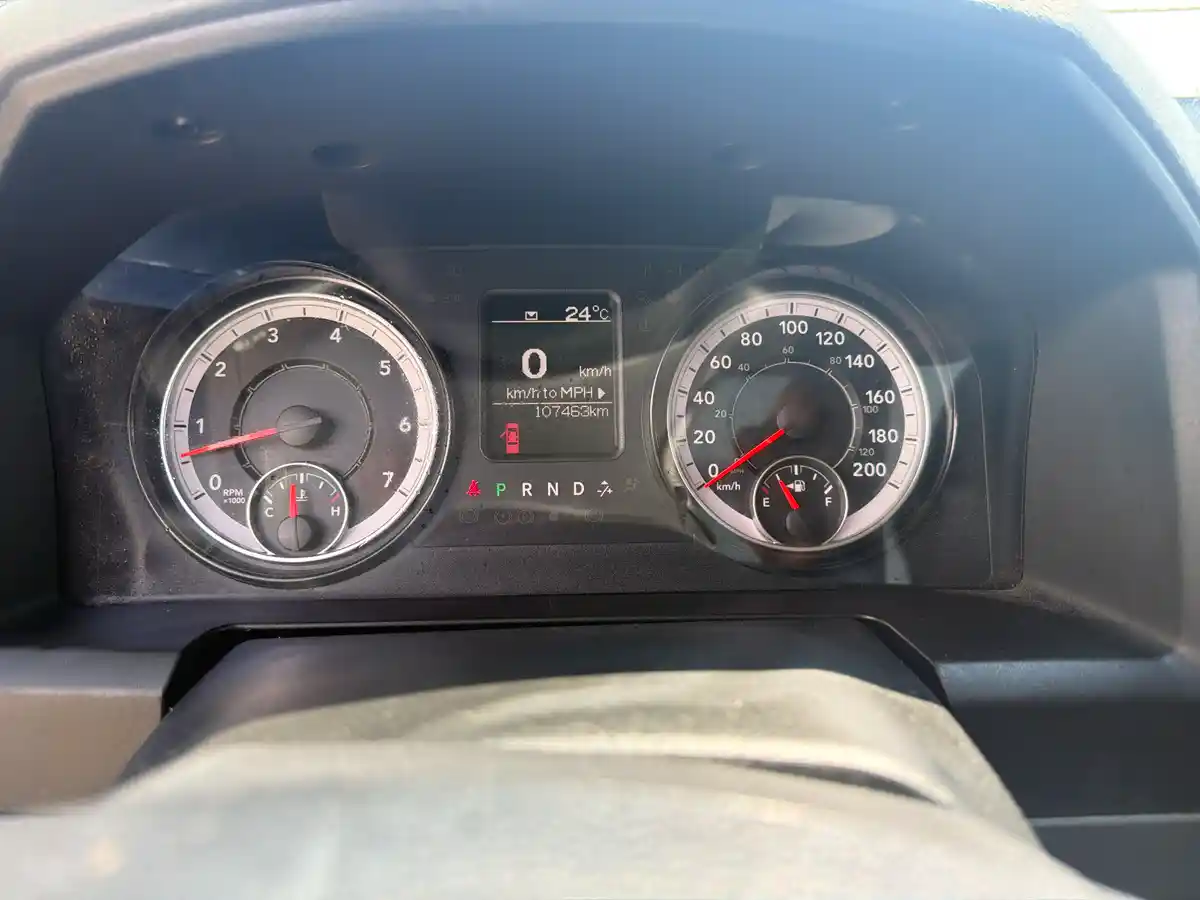 2019 Dodge RAM 1500 Classic Express - Image 9