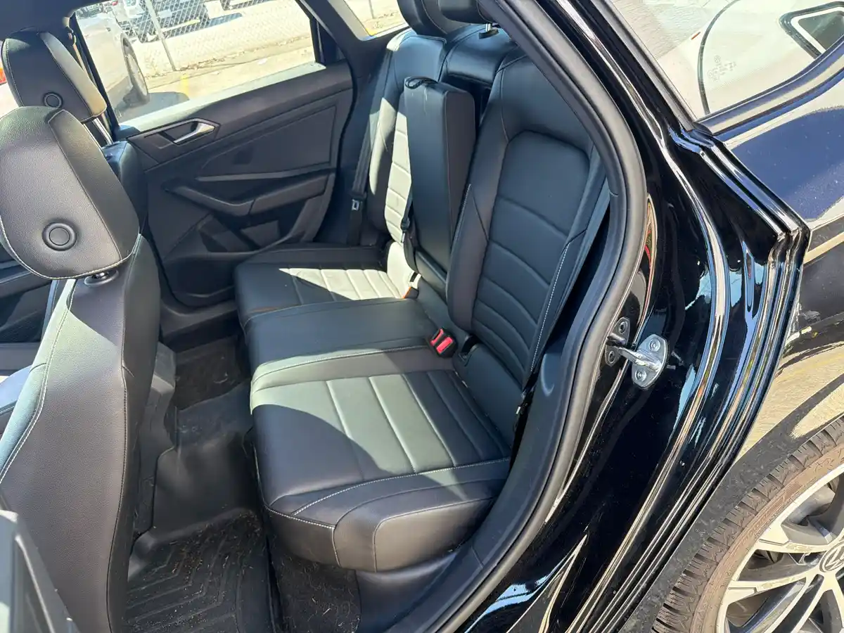 2023 Volkswagen Jetta Comfortline Sport - Image 12