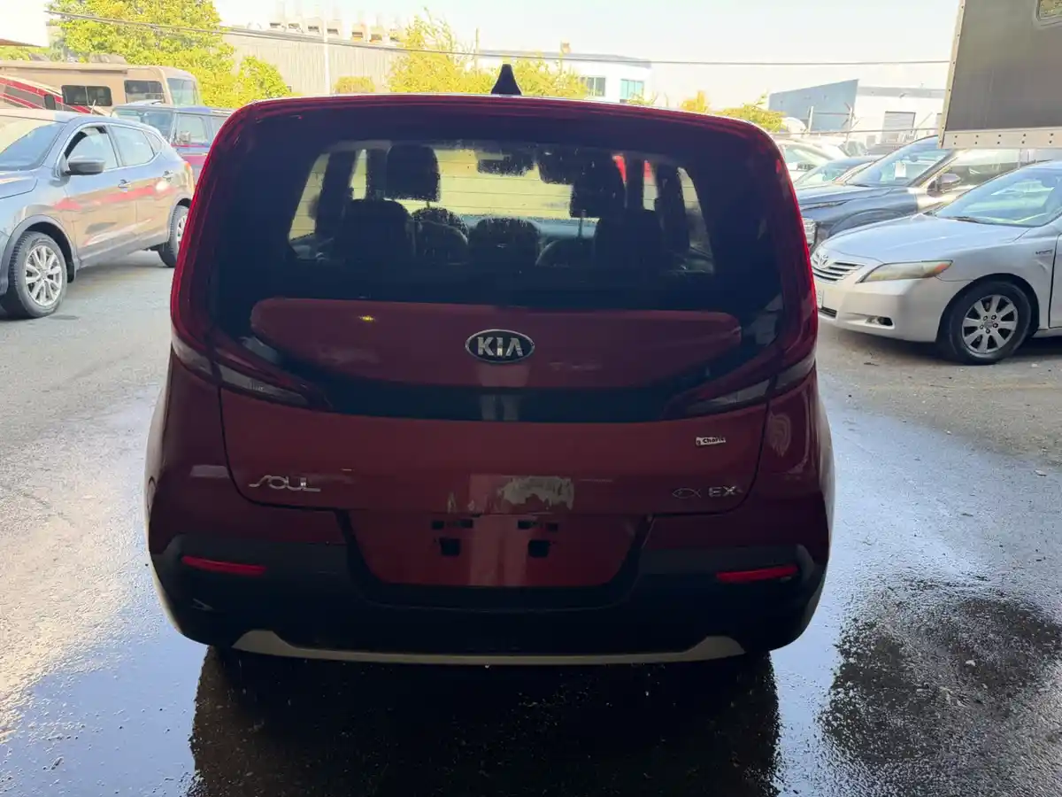 2021 Kia Soul EX - Image 5