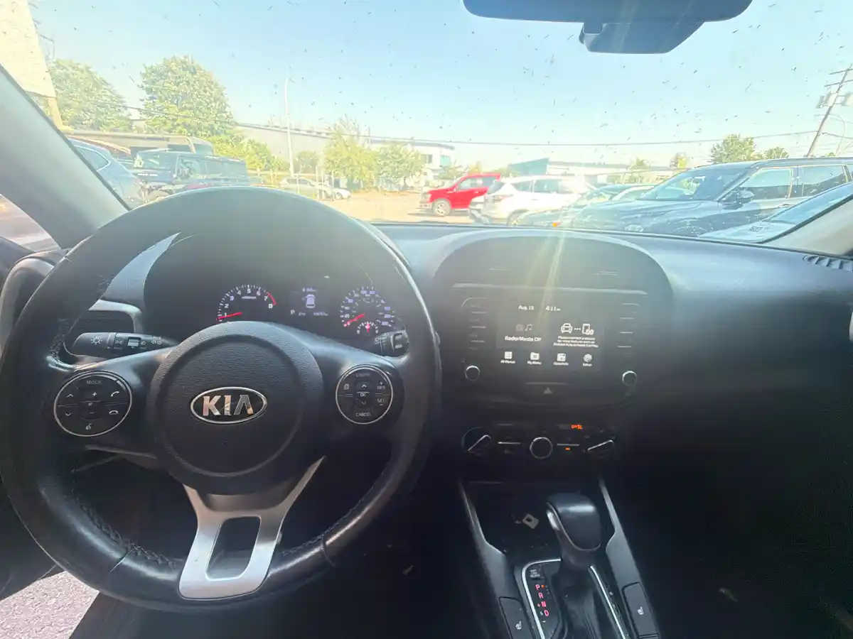 2021 Kia Soul EX - Image 10