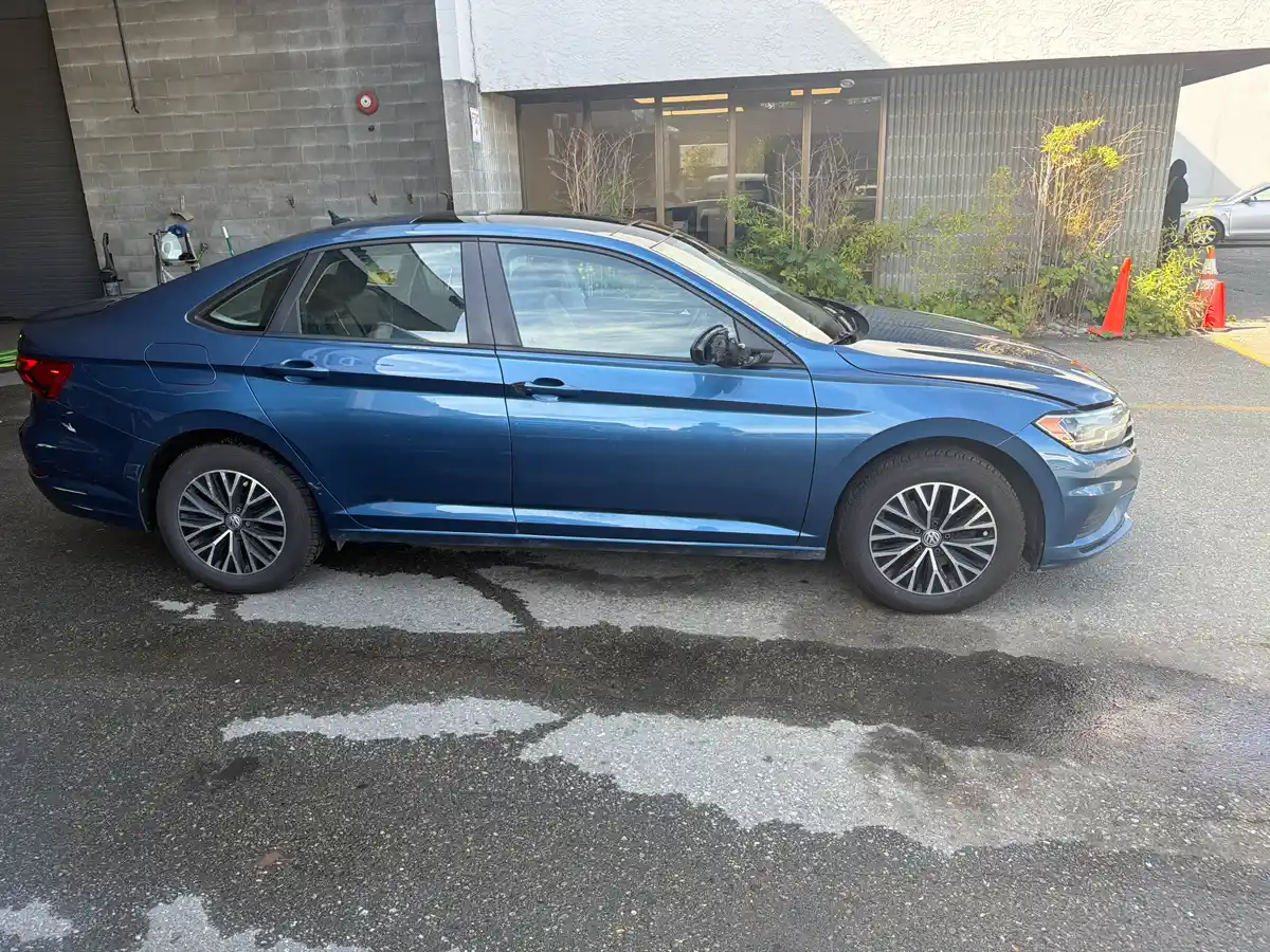 2019 Volkswagen Jetta SEL - Image 7