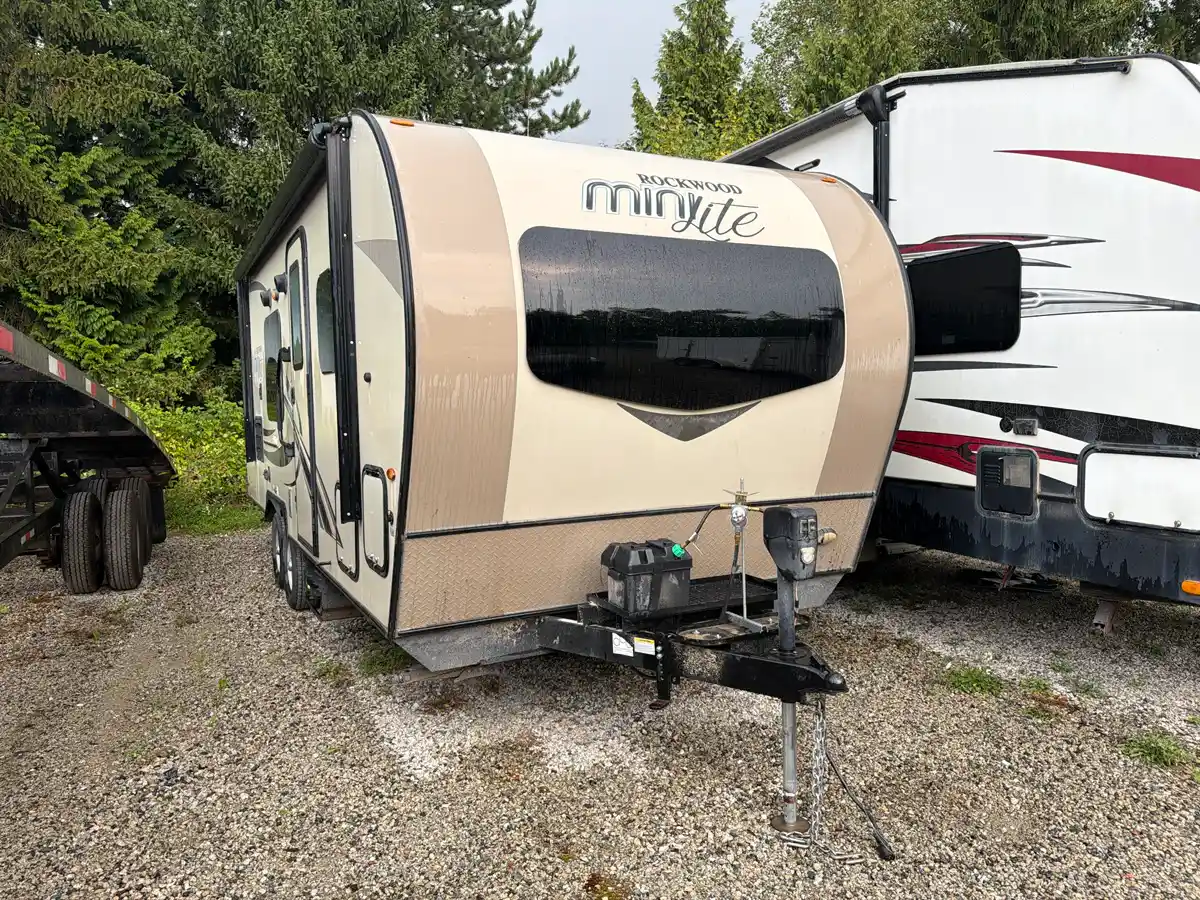 2019 Forest River Rockwood Mini Lite 2306 - Image 6