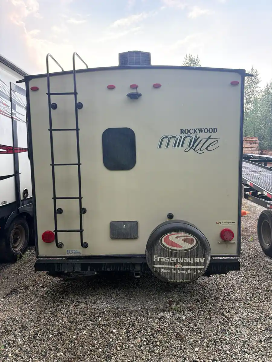 2019 Forest River Rockwood Mini Lite 2306 - Image 5