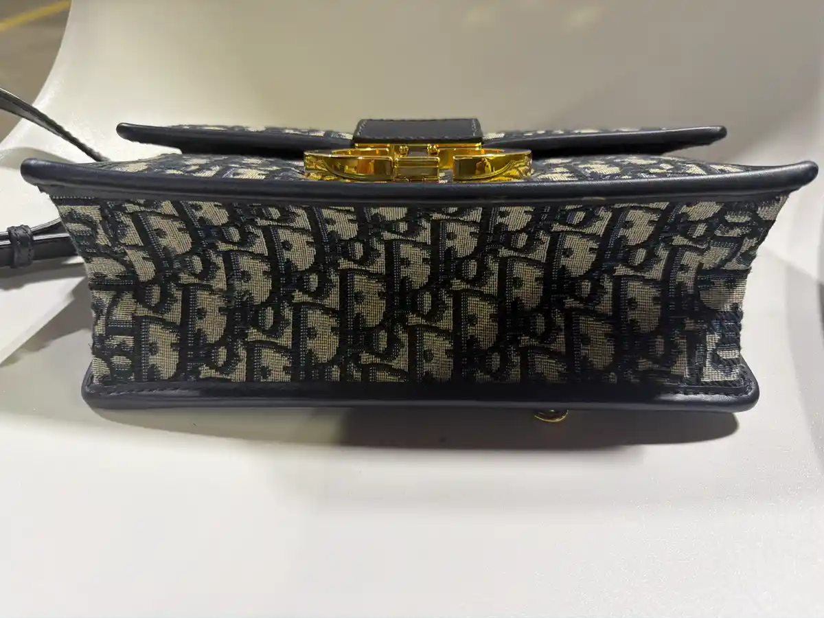 Christian Dior 30 Montaigne Bag - Image 5