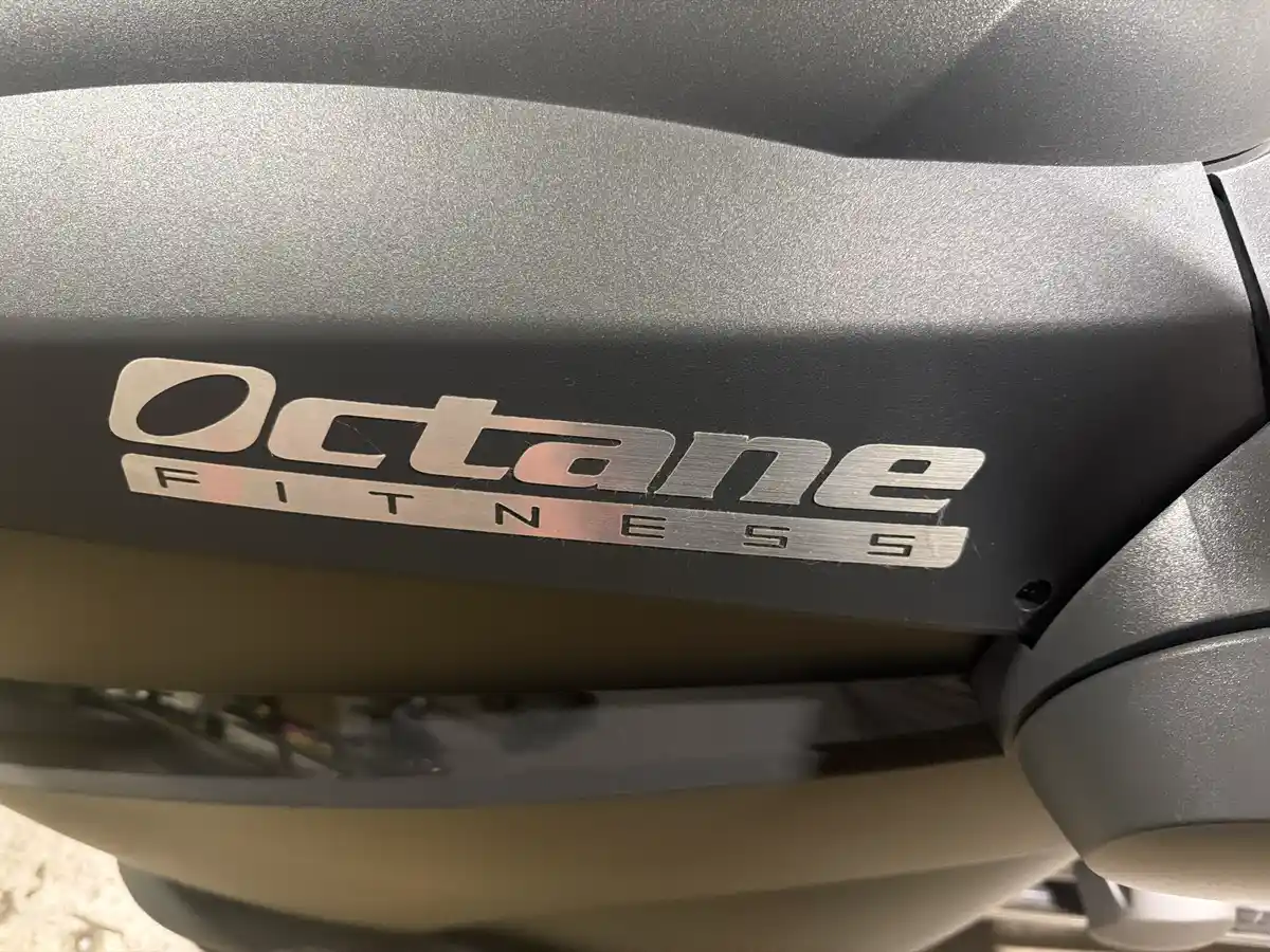 Octane Q35x Elliptical, Base and Console - Image 9