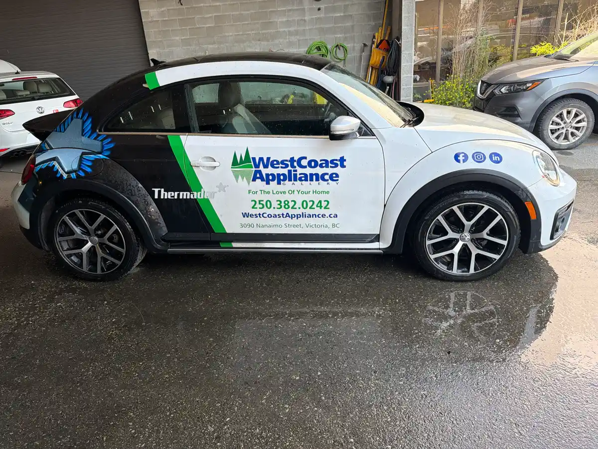 2018 Volkswagen Beetle 2.0 T - Image 5
