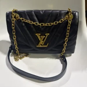 Louis Vuitton Wave Chain Bag