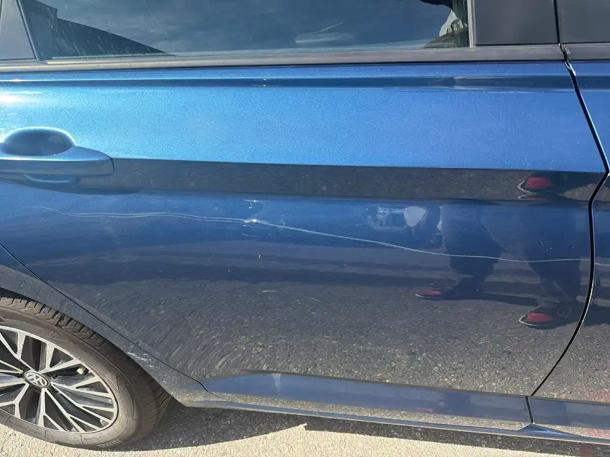2019 Volkswagen Jetta SEL - Image 38