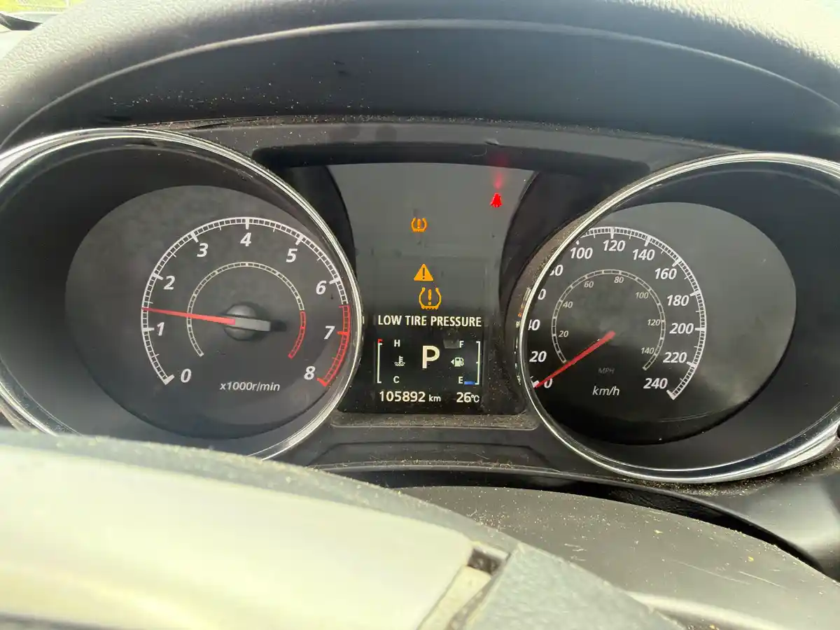2021 Mitsubishi RVR ES - Image 13