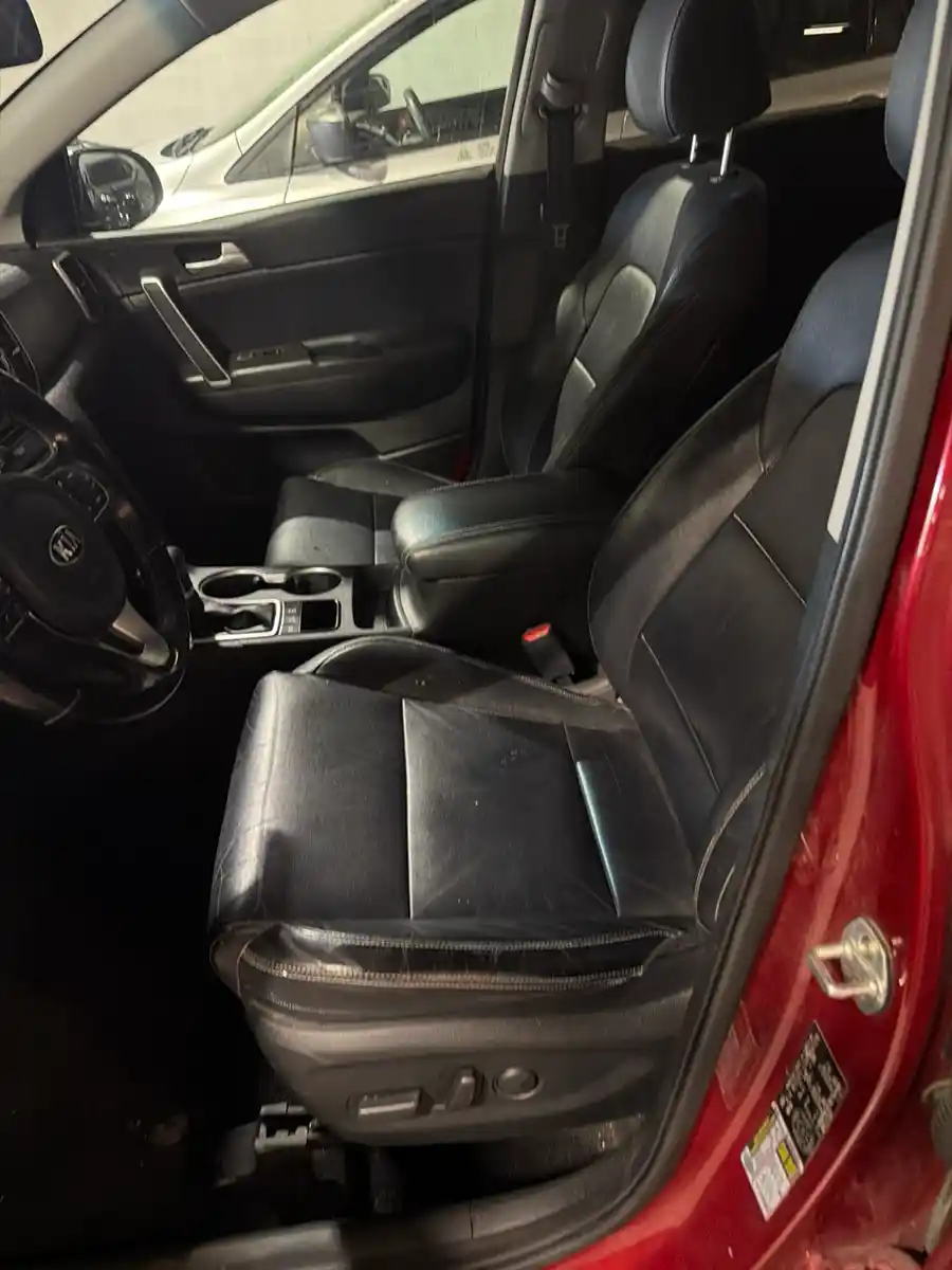 2019 Kia Sportage EX - Image 11