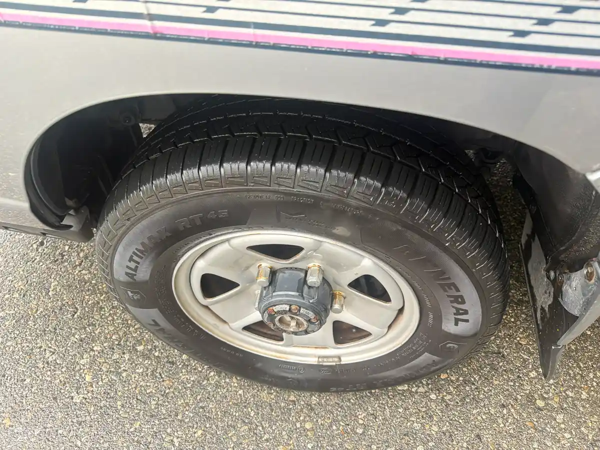 1994 Toyota LiteAce GXL - Image 25