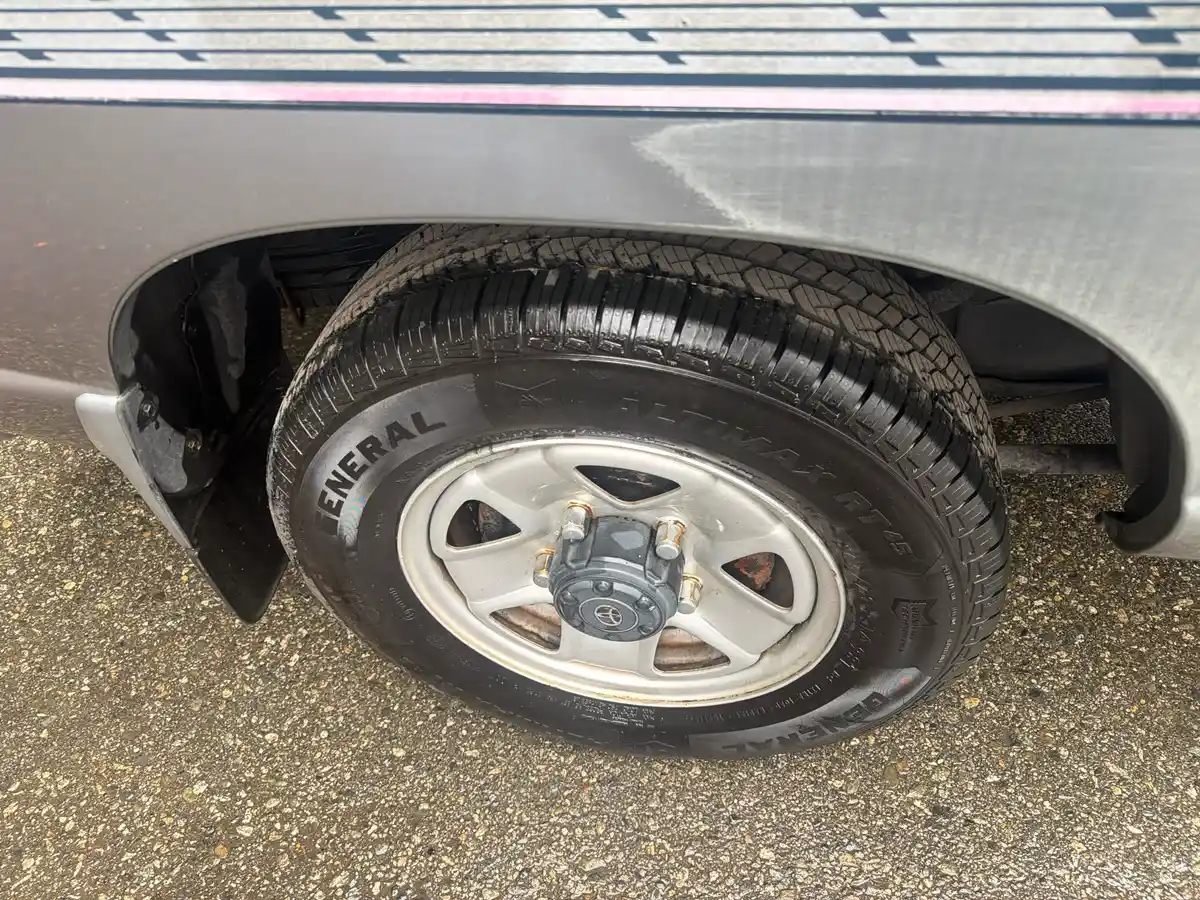 1994 Toyota LiteAce GXL - Image 23