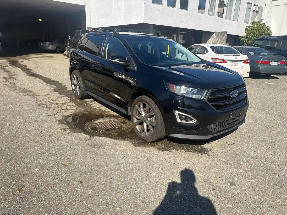 2017 Ford Edge Sport EcoBoost AWD - Image 8