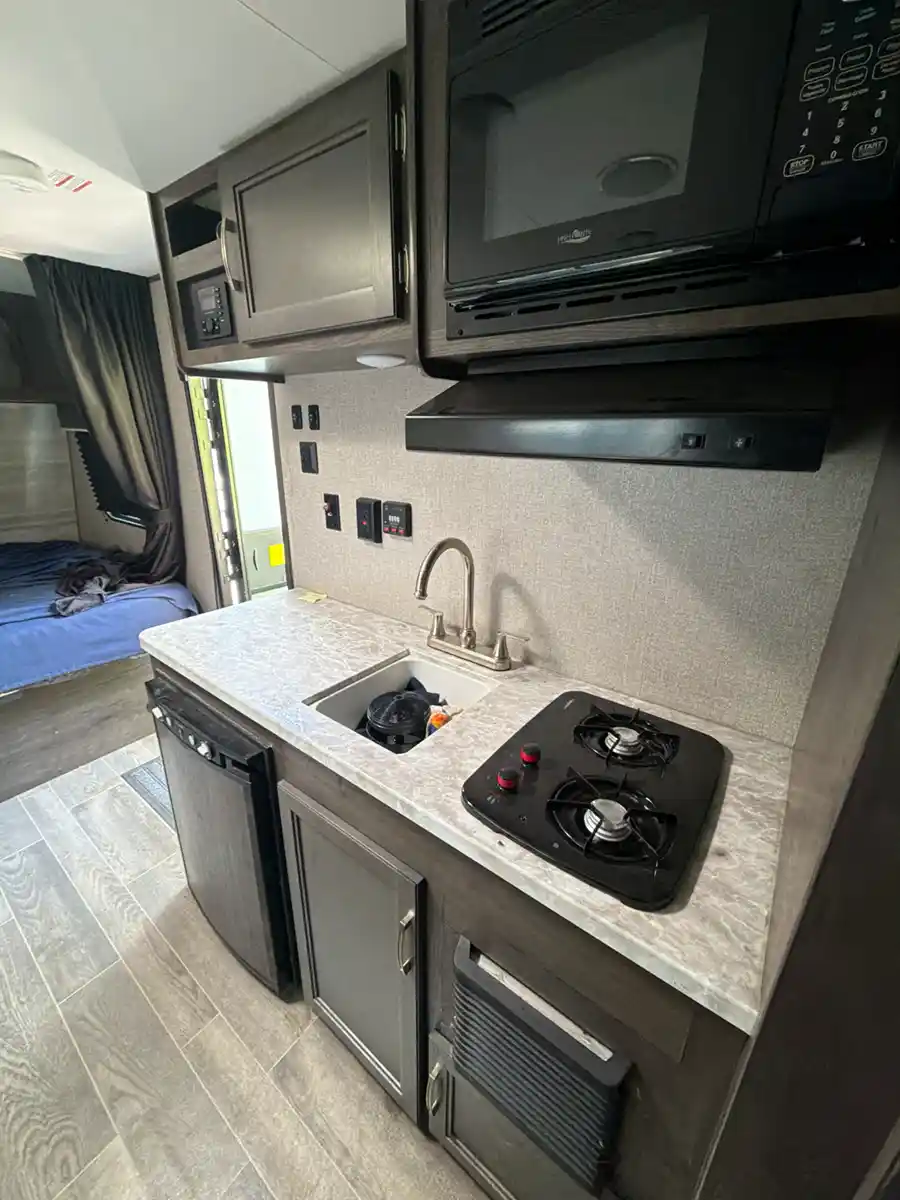 2021 Jayco Jay Flight 184BS - Image 9