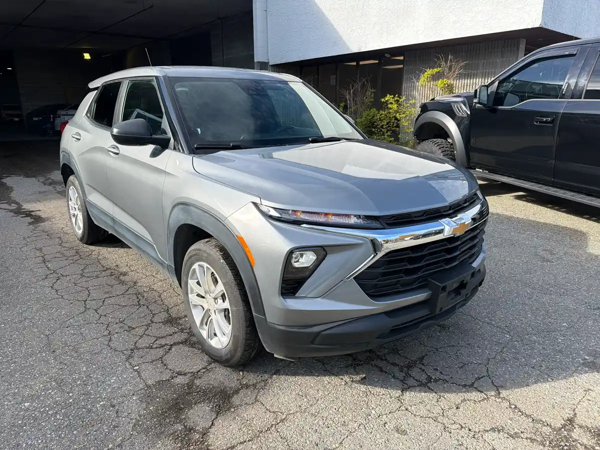 2025 Chevrolet Trailblazer LS - Image 7
