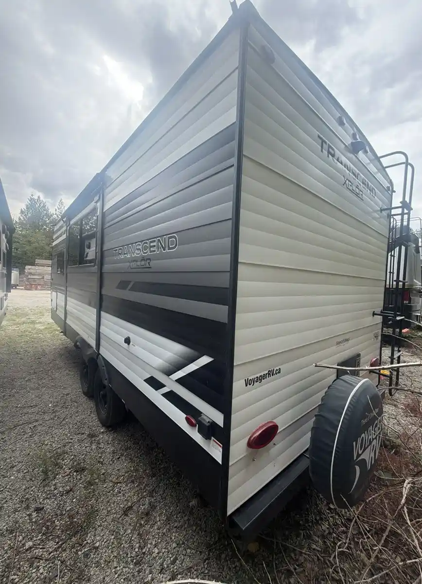 2022 Grand Design Transcend 200MK - Image 3