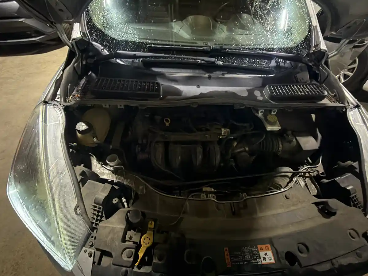 2017 Ford Escape S - Image 17
