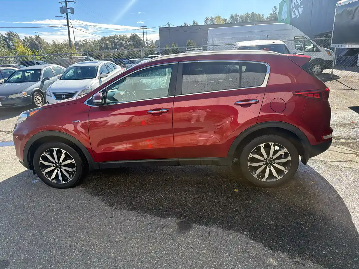 2019 Kia Sportage EX - Image 3