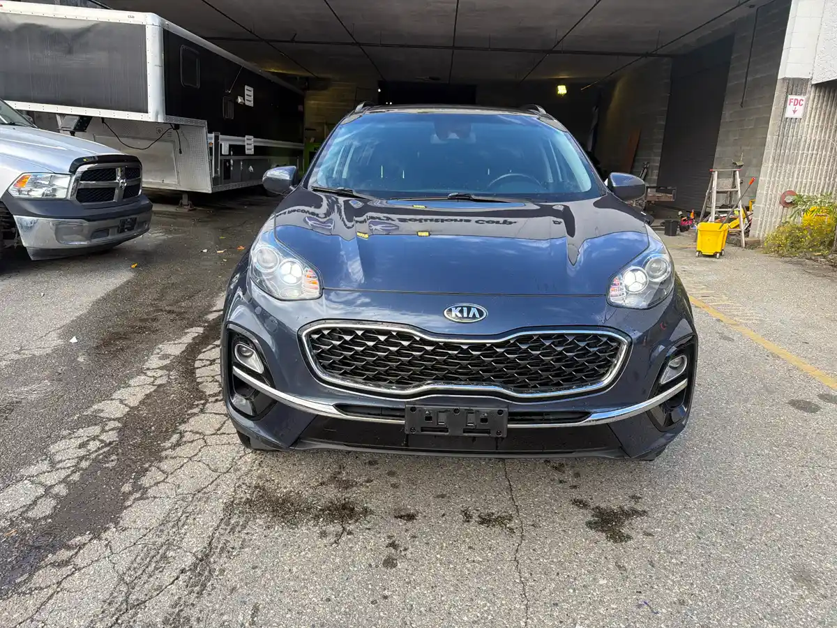 2020 Kia Sportage EX - Image 9