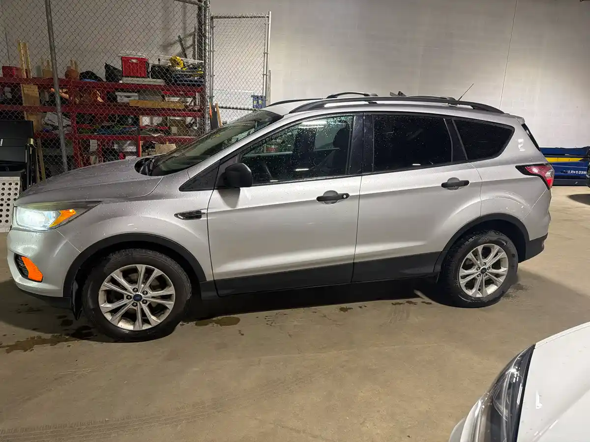 2017 Ford Escape S - Image 3
