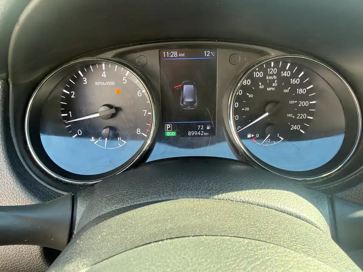 2019 Nissan Rogue SL AWD - Image 10