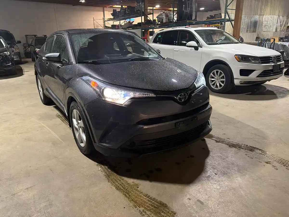 2018 Toyota C-HR - Image 7